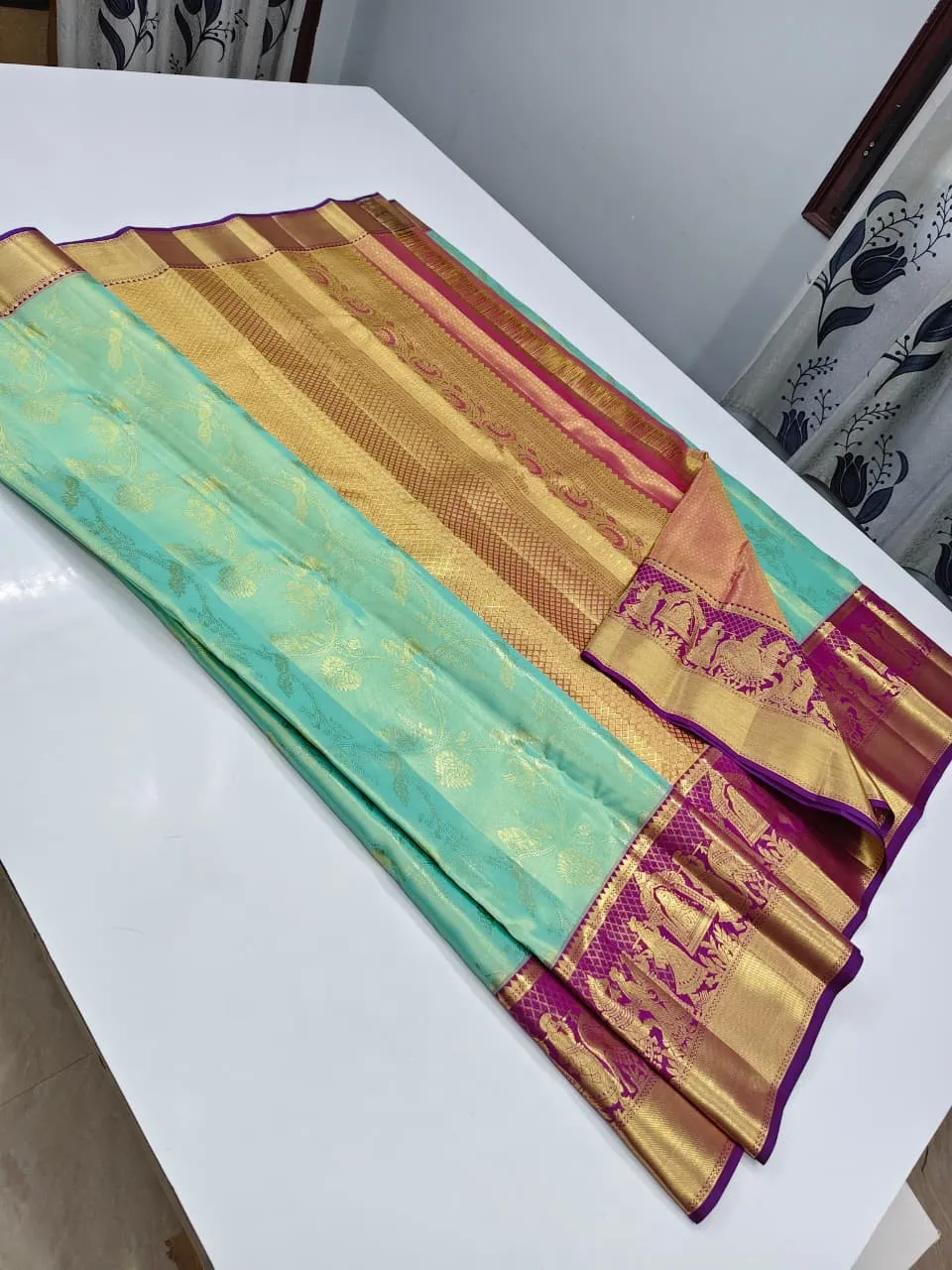 Premium Handwoven Kancheepuram Traditional Silk Saree